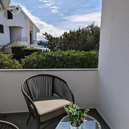 Kricin Sea Apartment Башка Экстерьер фото