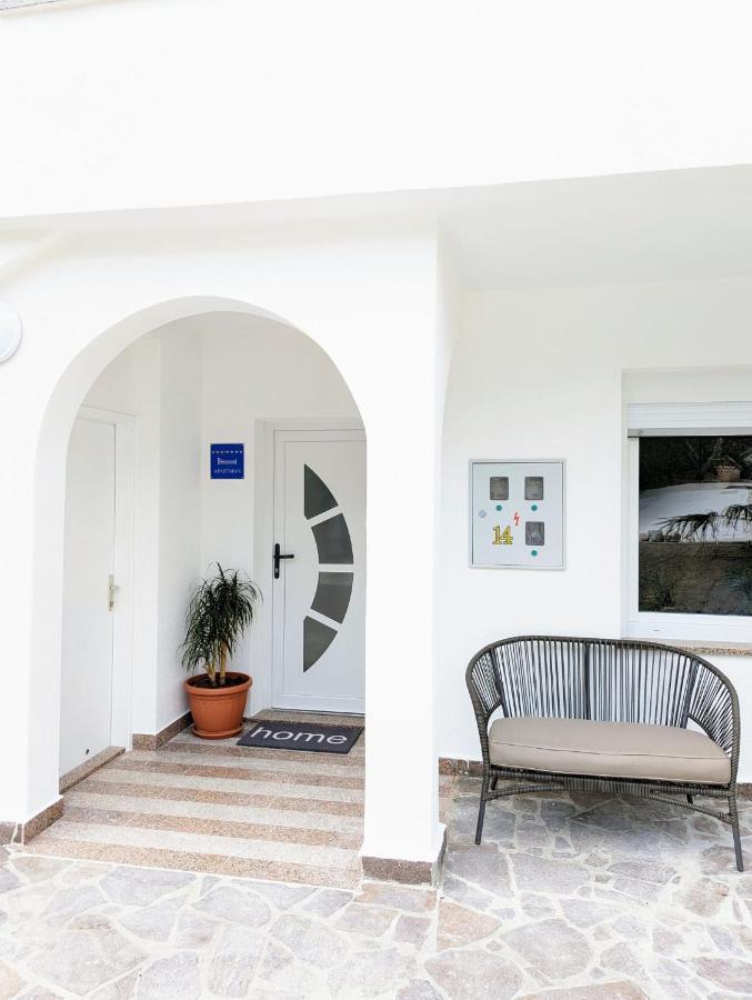 Kricin Sea Apartment Башка Экстерьер фото